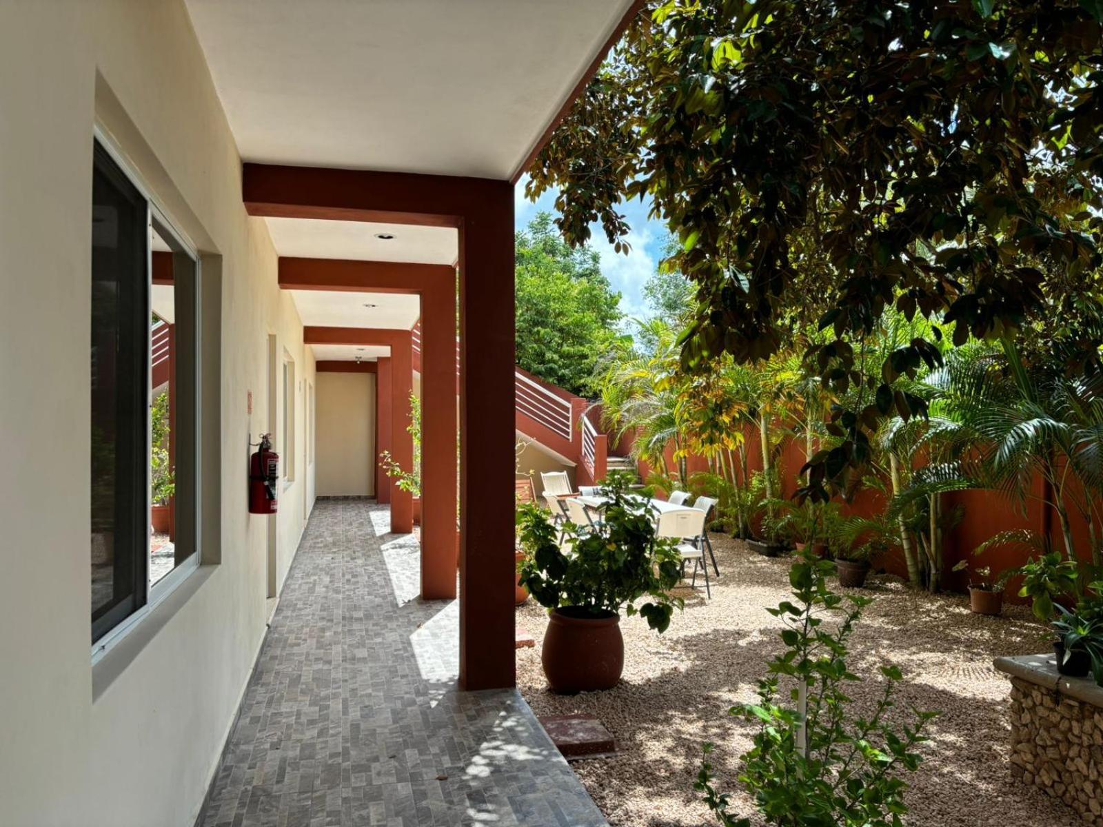 Casa Del Cenote Hotel Valladolid  Exterior photo